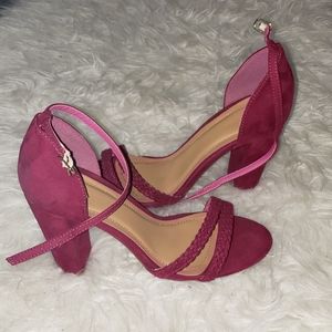 Magenta thick heel ankle strap open toe shoes
